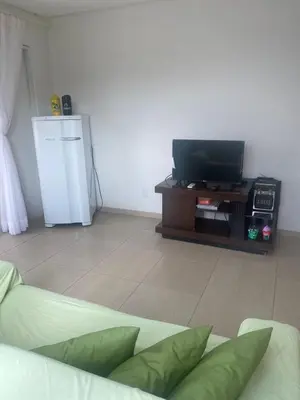 Uma televisão e/ou sistema de entretenimento em Casa em Condomínio, Aquiraz - CE