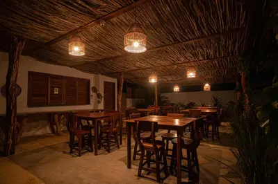 Um restaurante ou outro lugar para comer em POUSADA VILLA SOLEIL icaraizinho