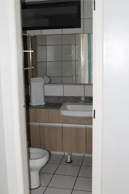 Uma casa de banho em Porto de Iracema Beach Apartamentos