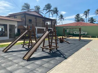 A área de jogos para crianças em Navegantes Poente - Os Navegantes
