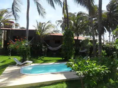 A piscina em ou perto de Butterfly House