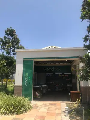 O edifício onde o apartamento está situado