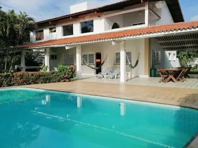 A piscina em ou perto de Villa Oloh com lazer completo em Caucaia - CE