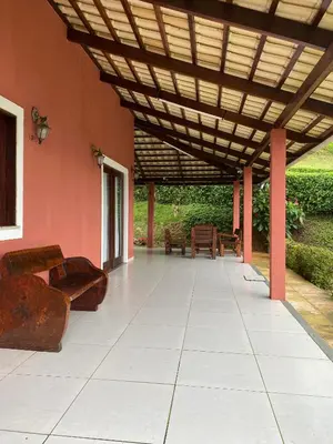 Uma área de estar em Casa de Serra Guaramiranga