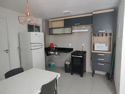 A cozinha ou kitchenette de Apto Privado no Edifício Helbor My Way Abolição