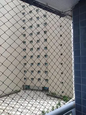 O edifício onde o apartamento está situado