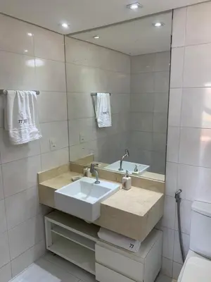 Uma casa de banho em Apartamento no Aquaville Resort, do lado da sombra e perto da praia