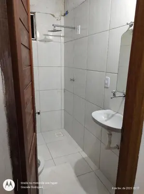Uma casa de banho em Suíte GUARAMIRANGA no Sítio