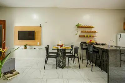 A planta de Casa no PREÁ COM PISCINA !