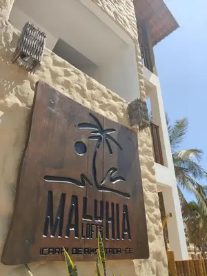 Um certificado, prémio, placa ou documento mostrado em Maluhia Lofts