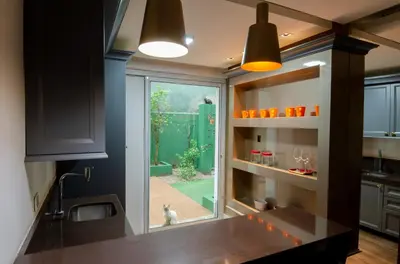A cozinha ou kitchenette de Apto climatizado na Praia de Iracema, 3 min da praia