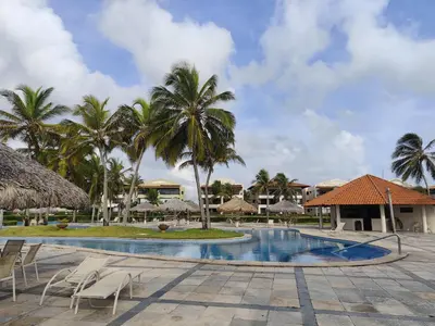 A piscina em ou perto de Apartamento Aquaville Pé na areia e Água coco
