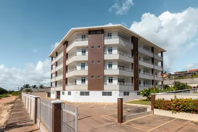 O edifício onde o apartamento está situado