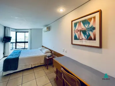 Uma cama ou camas num quarto em Iate Plaza by Holiday Stays