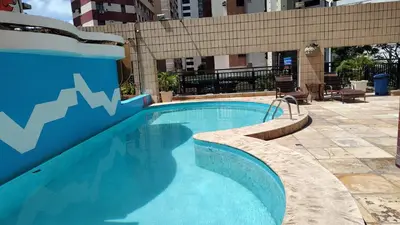 A piscina em ou perto de Lindo Flat no MEIRELES LCFLATS1102