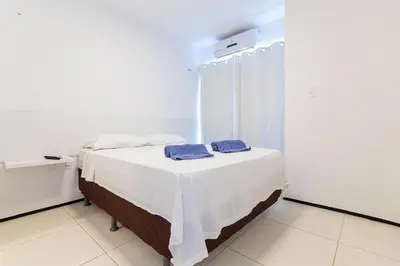 Uma cama ou camas num quarto em Beach Townhouses #C12 - Tríplex por Carpediem