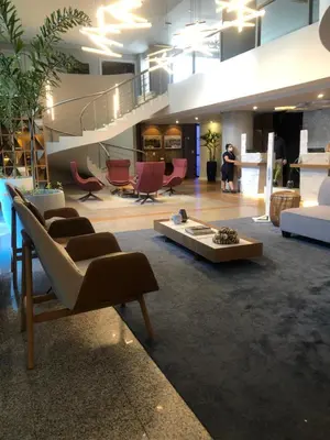 Uma área de estar em Top Flat Fortaleza