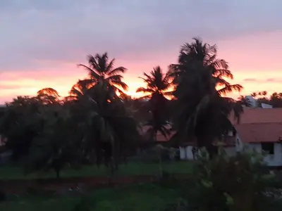O nascer ou o pôr do sol visto a partir do apartamento
