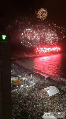 Uma vista do mar geral ou uma vista do mar a partir do apartamento