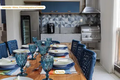 A cozinha ou kitchenette de Apartamento gigante VG Sun Cumbuco por Tactu