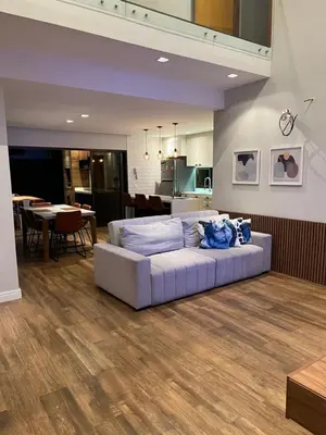 Uma área de estar em LUXURIOUS NEW HOUSE, UNFORGETABLE EXPERIENCE.