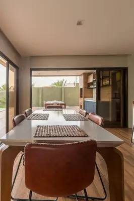 Uma área de estar em LUXURIOUS NEW HOUSE, UNFORGETABLE EXPERIENCE.