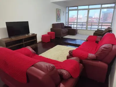 Uma televisão e/ou sistema de entretenimento em Maravilhoso Apartamento. Vista p/ Praia do Futuro