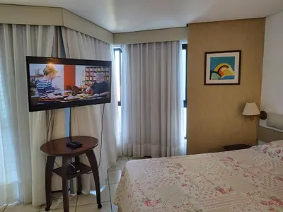 Uma televisão e/ou sistema de entretenimento em Flat 1211 Luxo Beira Mar Fortaleza