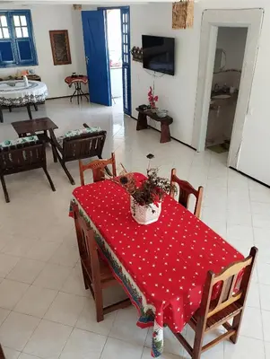 Uma televisão e/ou sistema de entretenimento em Casa Solaris