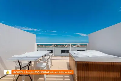 Uma varanda ou terraço em Beach Townhouses - Duplex com Jacuzzi by Carpediem