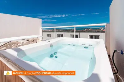 A piscina em ou perto de Beach Townhouses - Duplex com Jacuzzi by Carpediem