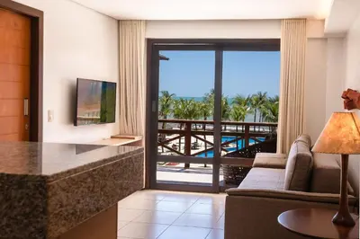 Uma televisão e/ou sistema de entretenimento em [KaririBeach319] Incrível Flat 2qts à beira-mar