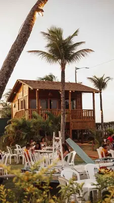 O edifício onde o hotel está situado