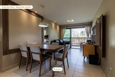 Uma área de estar em Bangalô vista mar no VG Sun Cumbuco por Tactu